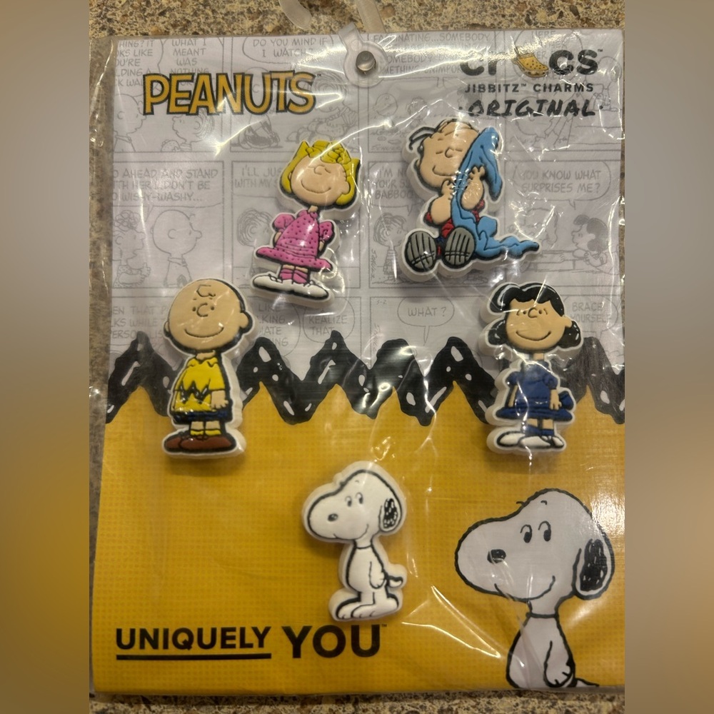 CROCS Peanuts Jibbitz Charms Pack